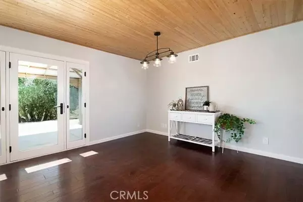 Lompoc, CA 93436,1544 Calle Primera