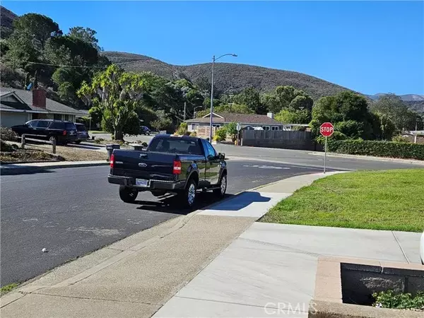 Lompoc, CA 93436,1505 Sheffield Drive