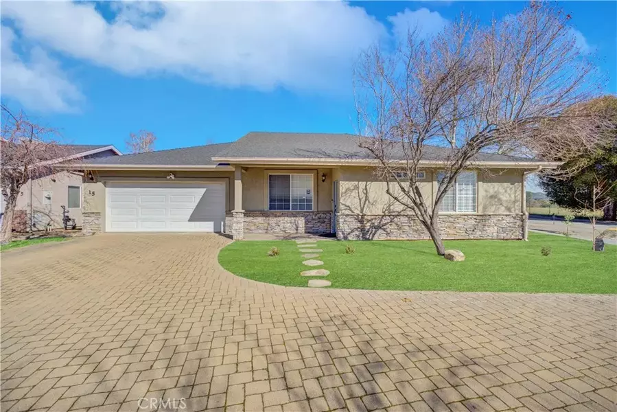 15 Bienvenida Court, Atascadero, CA 93422