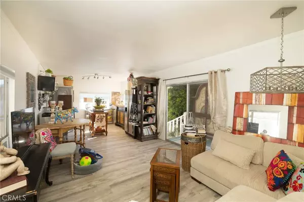 Buellton, CA 93427,330 W Highway 246 #64