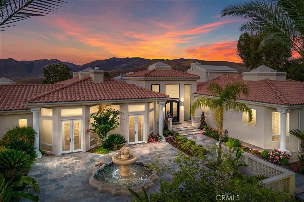 6215 De La Guerra Terrace, Bakersfield, CA 93306