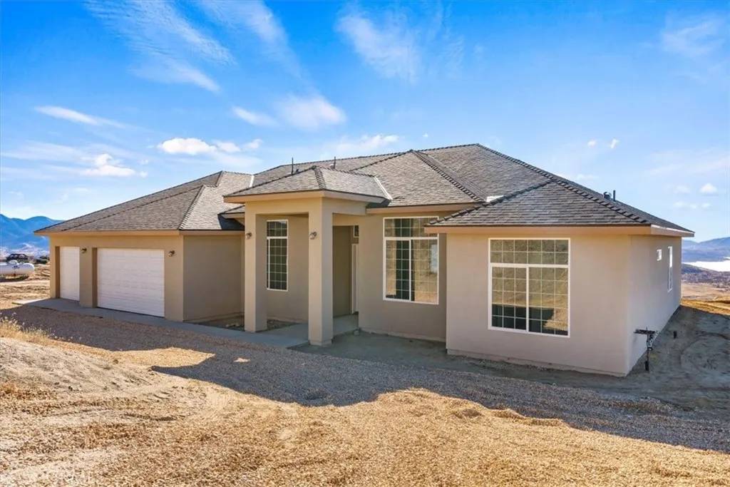 Tehachapi, CA 93561,23781 El Rancho Drive