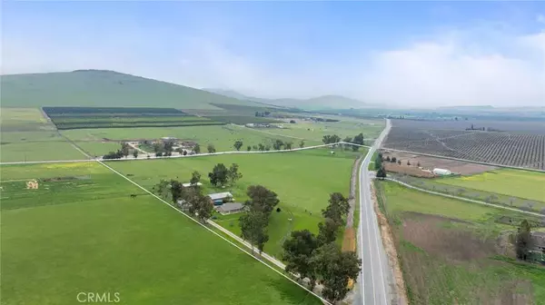 10580 Old Stage Road,  Porterville,  CA 93257