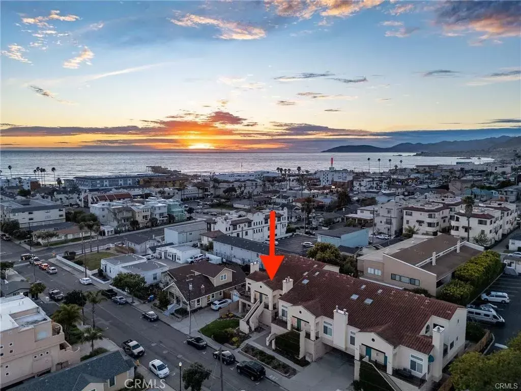 Pismo Beach, CA 93449,355 Ocean View Avenue #2