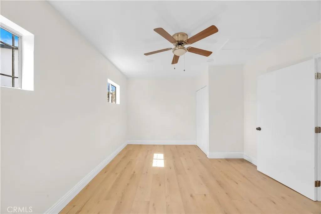 Los Angeles, CA 90003,422 E 104th Street