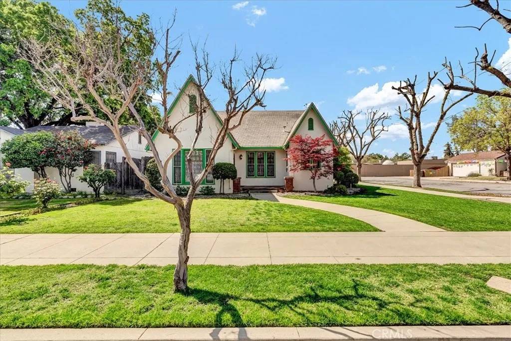 Visalia, CA 93277,615 W Myrtle Avenue