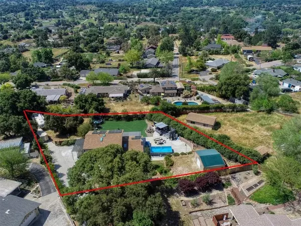 3430 Falda Road, Atascadero, CA 93422