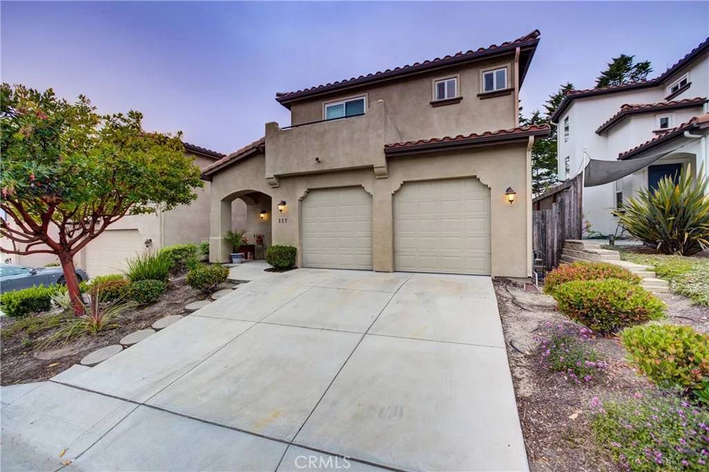 Pismo Beach, CA 93449,117 Village Circle