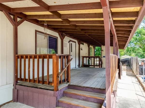 Paso Robles, CA 93446,4556 Windward