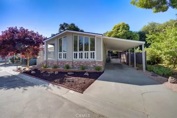 Paso Robles, CA 93446,37 Via Santa Barbara #37