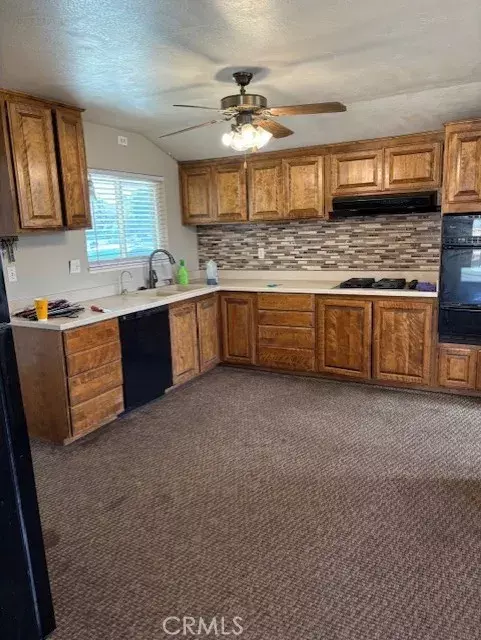 Orcutt, CA 93455,3002 Courtney