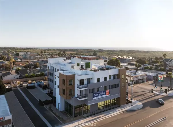 402 West Grand Avenue #101,  Grover Beach,  CA 93433