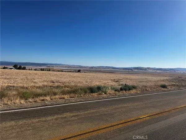 3 Arriba, Santa Margarita, CA 93453