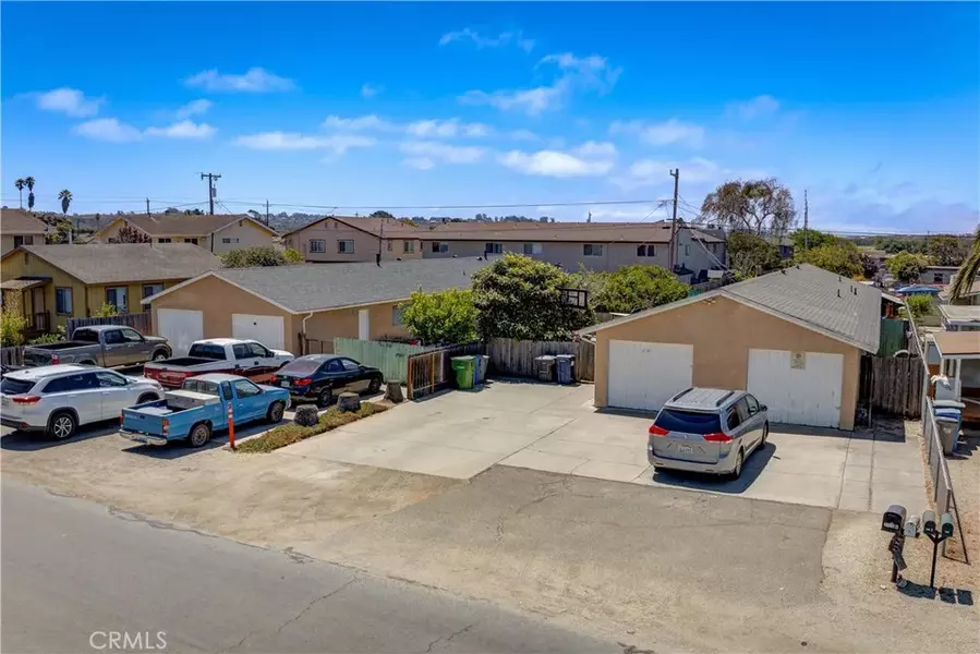 2120 Ocean Street, Oceano, CA 93445