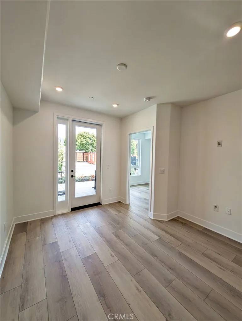 Grover Beach, CA 93433,402 W Grand Avenue #106