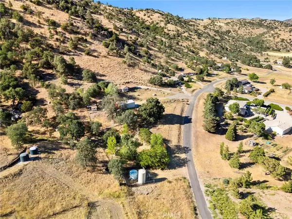 Tehachapi, CA 93561,27861 Cummings Valley Road