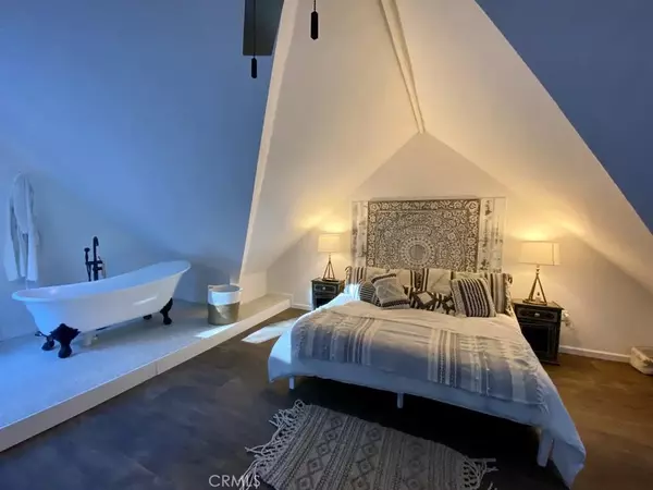 Havilah, CA 93518,0 Private