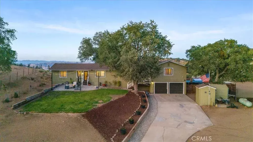 23700 Reindeer Drive, Tehachapi, CA 93561
