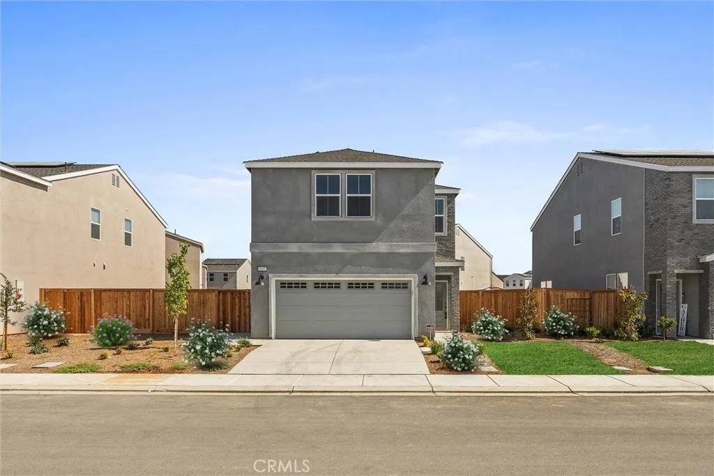 Shafter, CA 93263,8906 Mill Bridge Drive