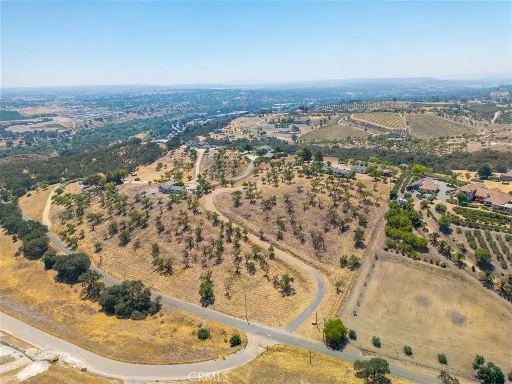 Paso Robles, CA 93446,375 Villa Lots Road