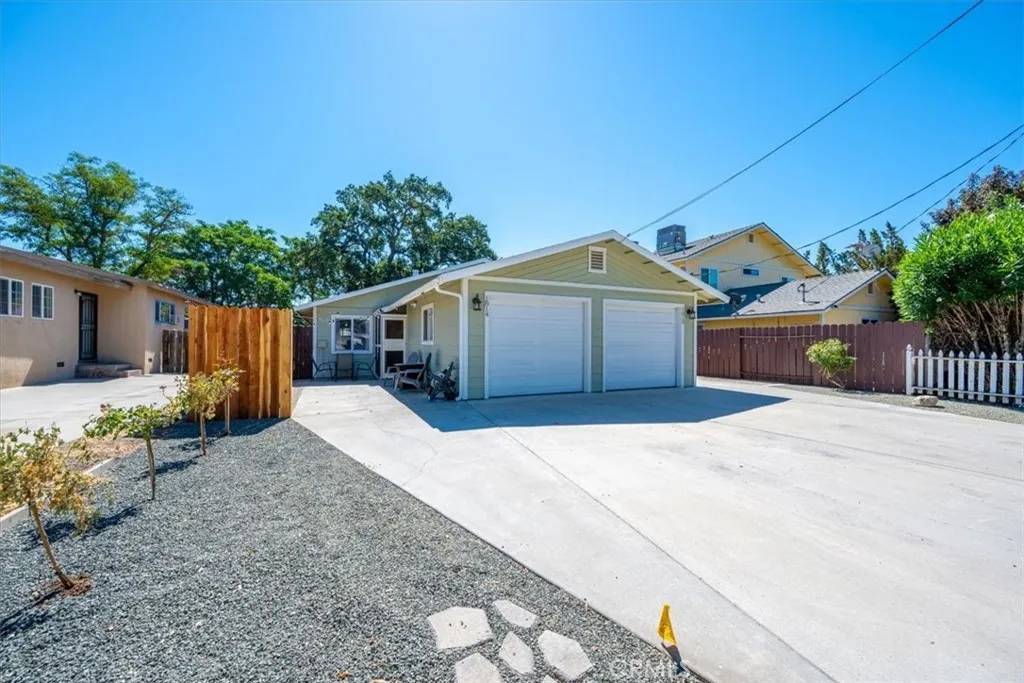 1812 Riverside Avenue, Paso Robles, CA 93446