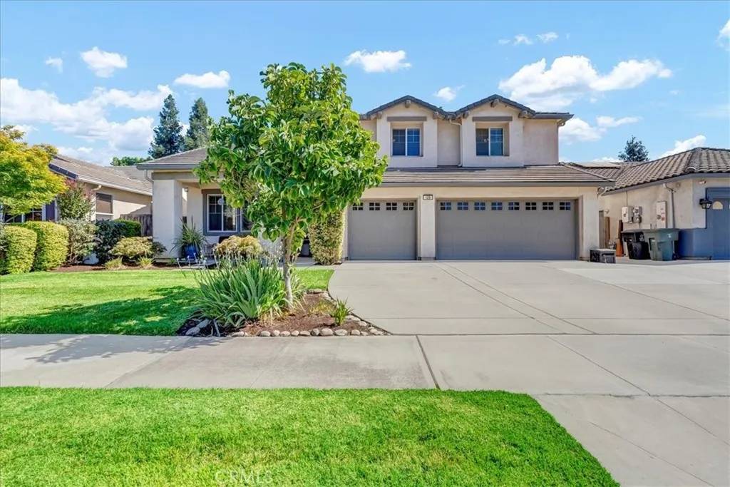 129 E Reese Avenue, Visalia, CA 93277
