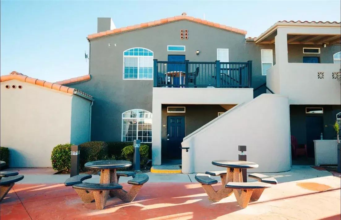 Oceano, CA 93445,444 Pier Avenue #4