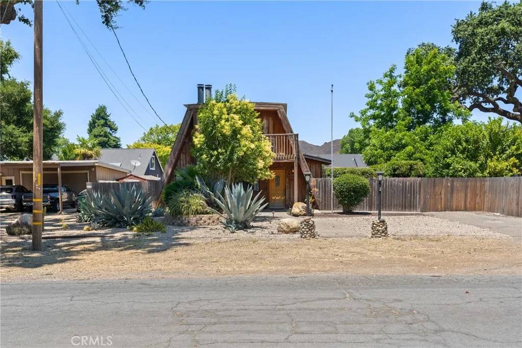 Los Alamos, CA 93440,425 Shaw Street