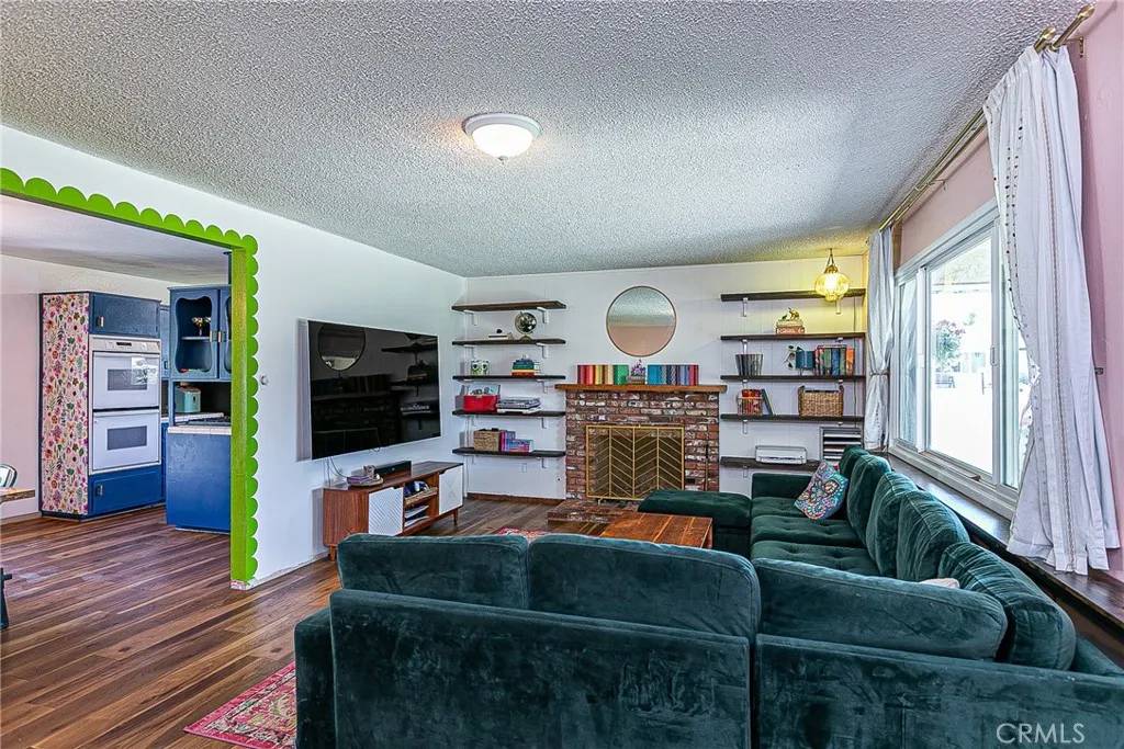 Santa Maria, CA 93455,271 Ross Lane