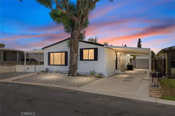 8536 Kern Canyon #8, Bakersfield, CA 93306