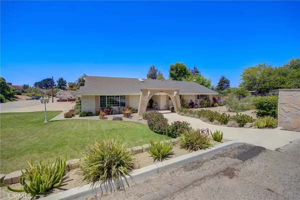 3481 Drake Drive, Santa Maria, CA 93455