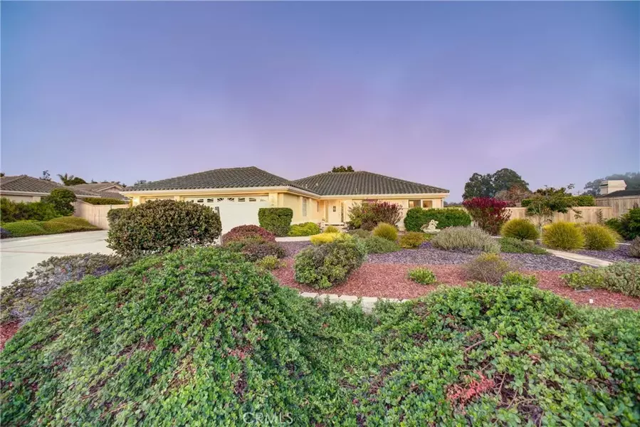 585 Redtail Meadow Lane, Arroyo Grande, CA 93420