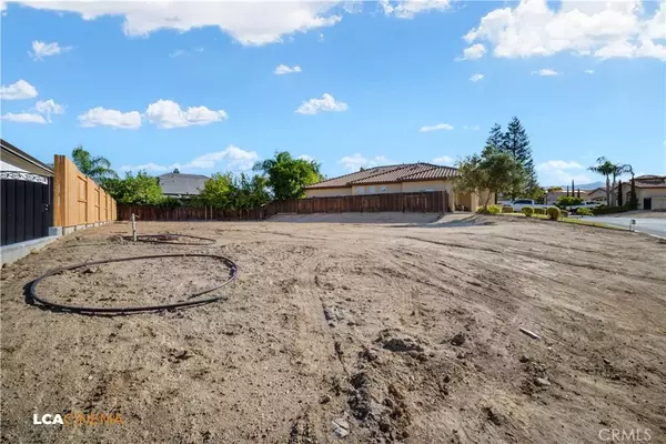 Bakersfield, CA 93306,14906 Colonia De Las Rosas