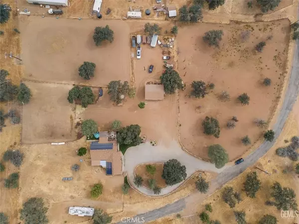 Caliente, CA 93518,21564 Pine Tree Road