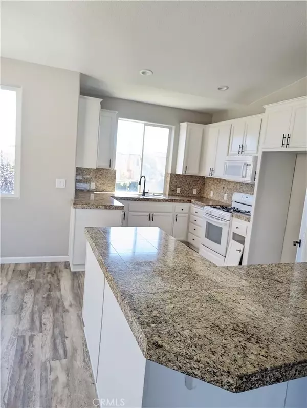 Santa Maria, CA 93458,808 Damask Court