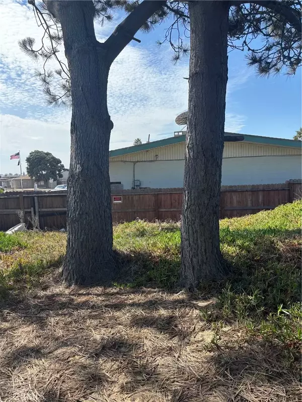 Oceano, CA 93445,0 Smith