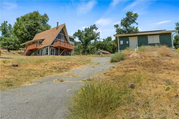 Tehachapi, CA 93561,26120 Deertrail Drive