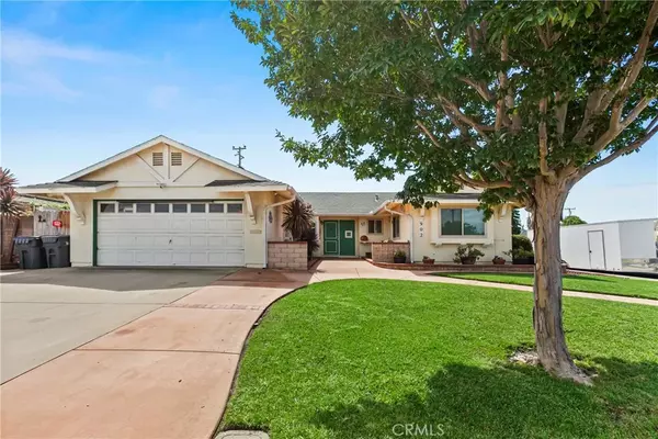 902 E Evergreen Avenue, Santa Maria, CA 93454