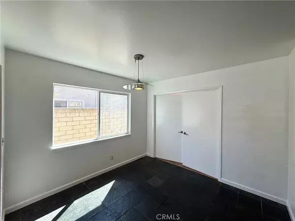 Lompoc, CA 93436,401 S R Street