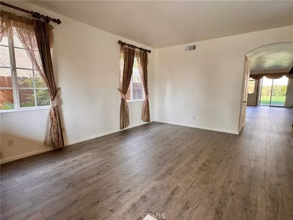 Santa Maria, CA 93455,731 La Gracia