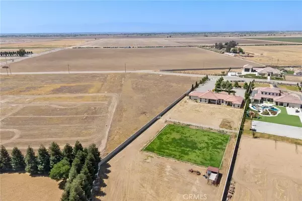 Bakersfield, CA 93314,0 Tiata