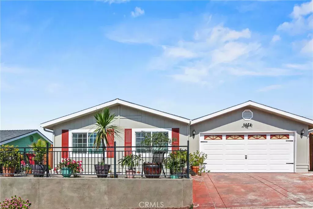 Santa Maria, CA 93455,977 S Ridge View