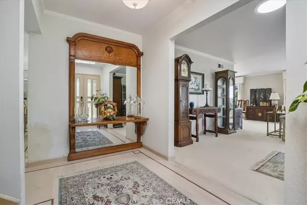 Santa Maria, CA 93455,2218 Glacier