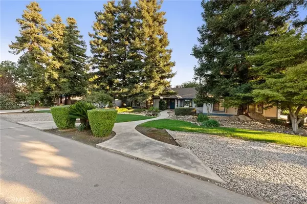 Visalia, CA 93291,5837 W Stewart