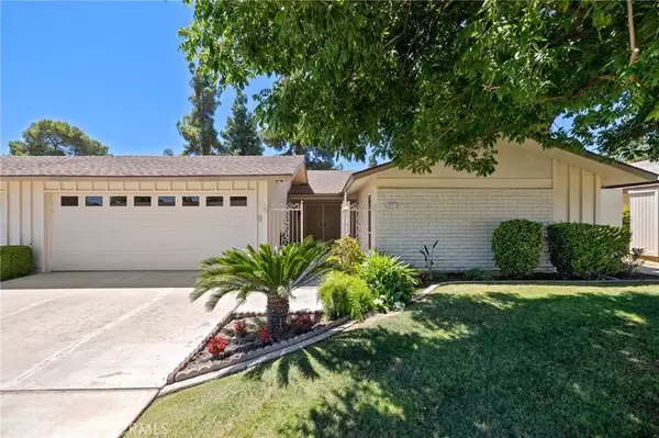 Bakersfield, CA 93309,5717 Cypress Point