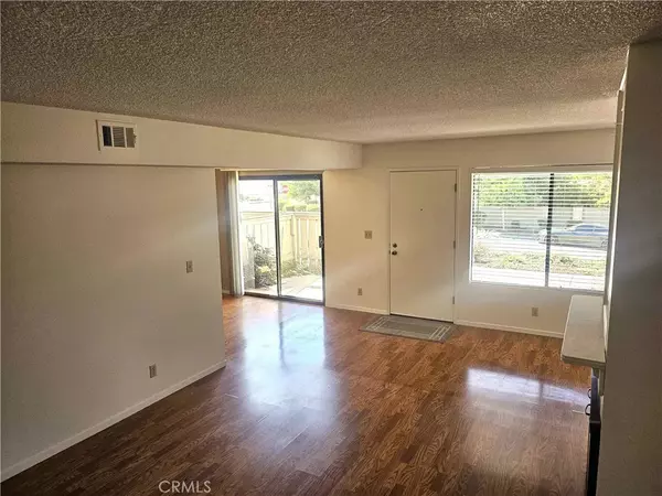 Santa Maria, CA 93455,1141 E Foster #C