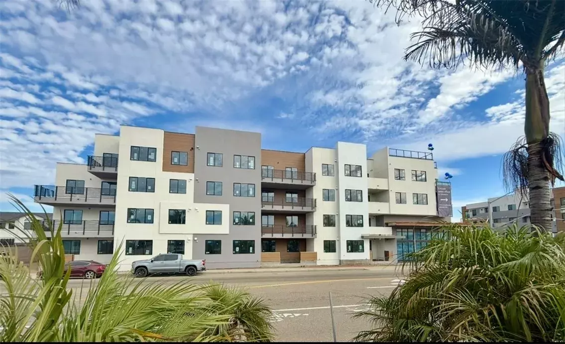 Grover Beach, CA 93433,401 W Grand Avenue #208