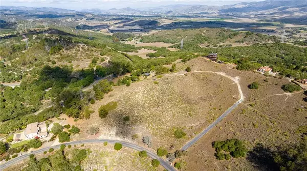 Arroyo Grande, CA 93420,1190 Montecito Ridge