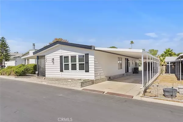 Bakersfield, CA 93306,8536 Kern Canyon #186