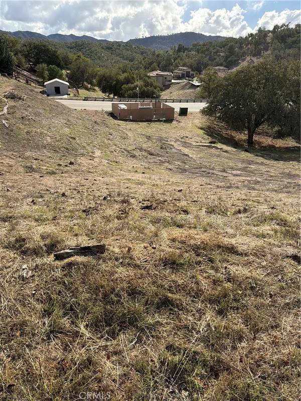 2480 Sand Harbor, Paso Robles, CA 93446